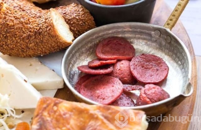Sabahları aç karnına yememeniz gerekenler