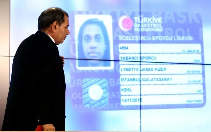 Dursun Özbek'i çok sert konuştu: "Sen kimsin?"