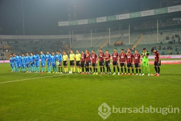 Bursaspor - Utaş Uşakspor maçından kareler