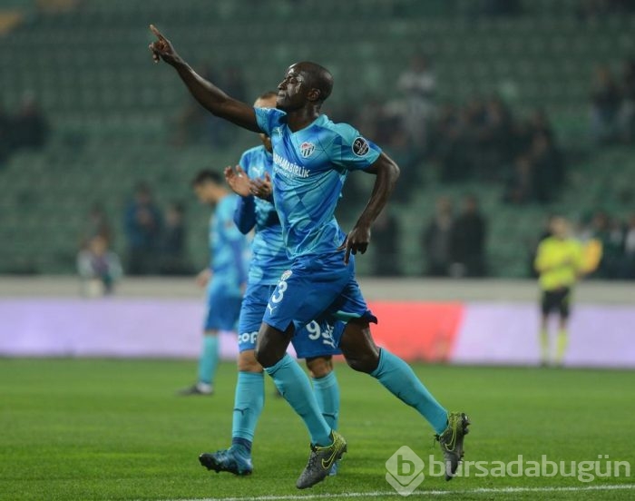 Bursaspor - Utaş Uşakspor maçından kareler