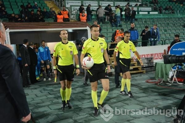 Bursaspor - Utaş Uşakspor maçından kareler