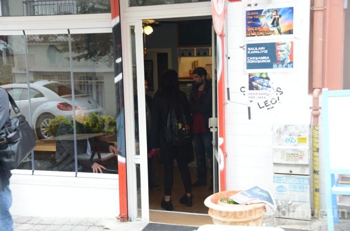Ticarete el attılar