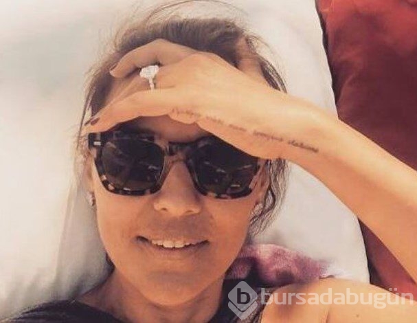 Demet Akalın'ın tek taşını gösterme merakı