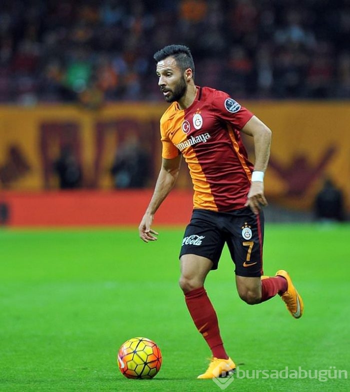 Mustafa Denizli neşteri vuruyor