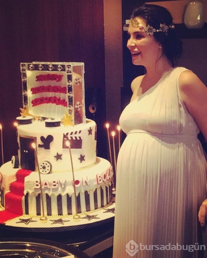 Neslişah Alkoçlar 'baby shower' yaptı