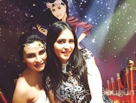 Neslişah Alkoçlar 'baby shower' yaptı