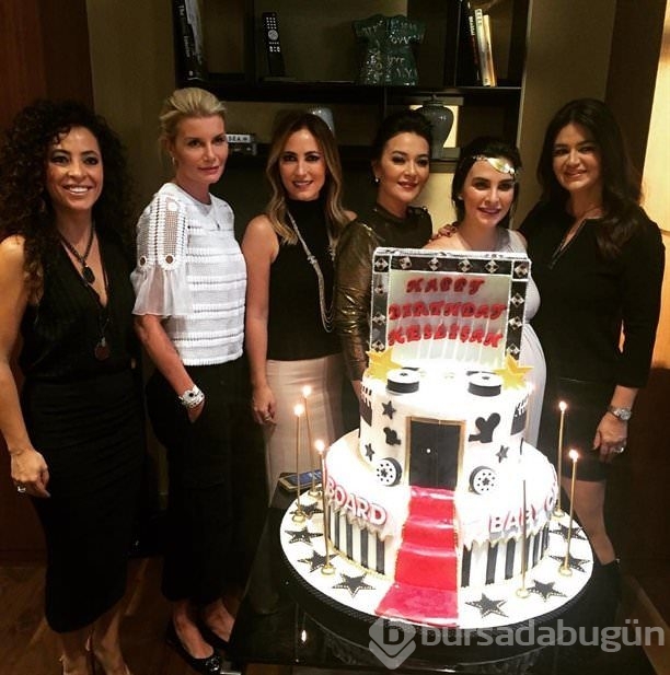 Neslişah Alkoçlar 'baby shower' yaptı