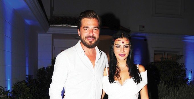Neslişah Alkoçlar 'baby shower' yaptı