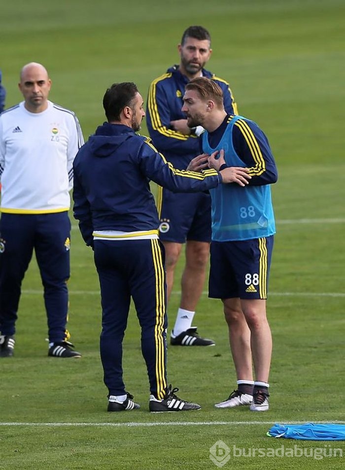 Fenerbahçe'de Caner - Pereira gerginliği	