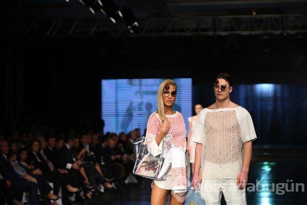 Transparan defile!
