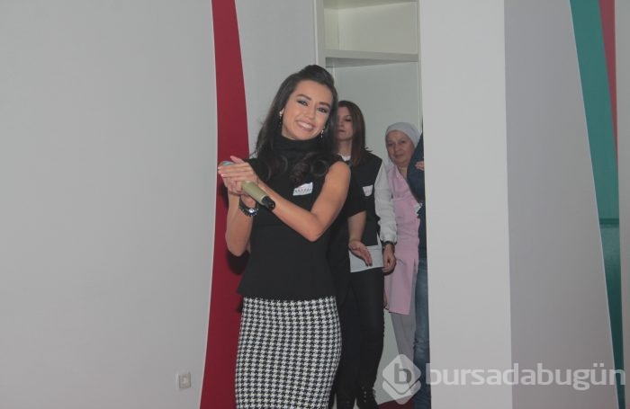 Tuğba Yurt'a çok anlamlı ödül...