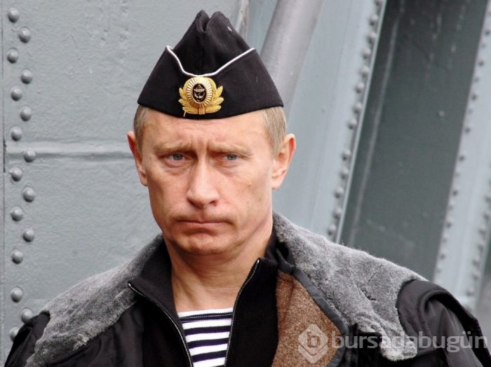 Putin'in çocukluğu hala sır!