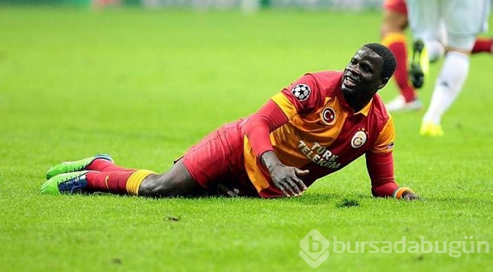 Eboue: Fenerbahçe'de oynarım