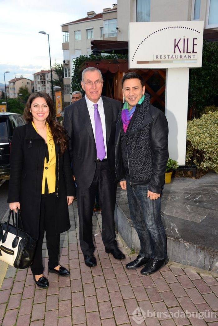 Tarkan'ın kazandığı para anasının ak sütü gibi helaldir