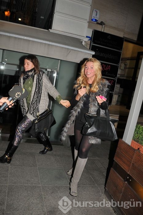 Hadise'den fotoğraflı yanıt