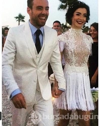 Alyanslarını çıkardılar