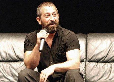 Cem Yılmaz'ın Rus güzelleri