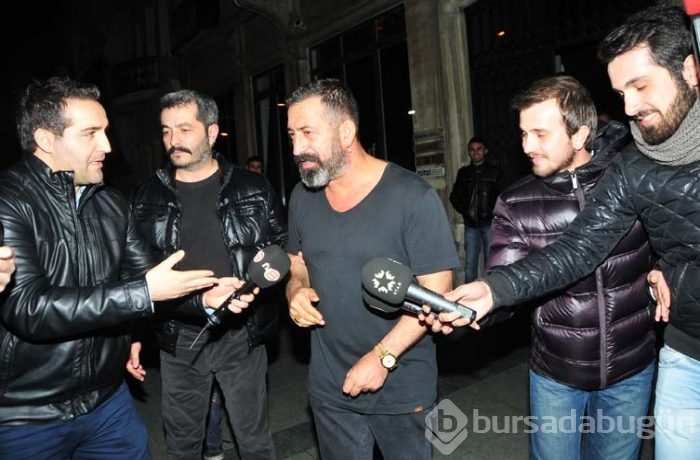 Cem Yılmaz'ın Rus güzelleri