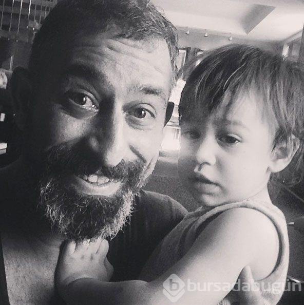 Cem Yılmaz'ın Rus güzelleri