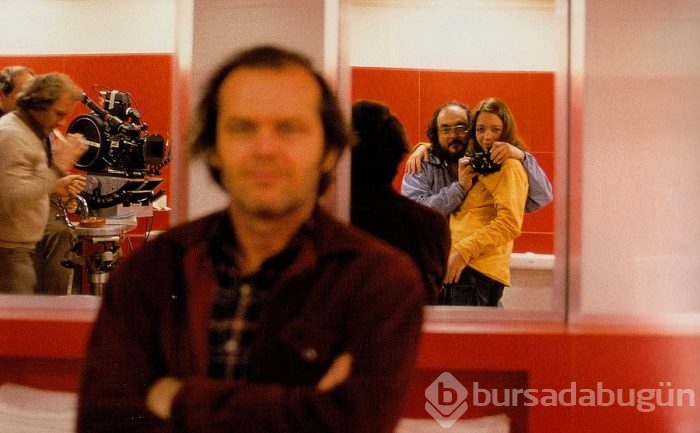 Severek izlediğimiz dizi ve filmlerin kamera arkasında aslında bakın neler oluyor