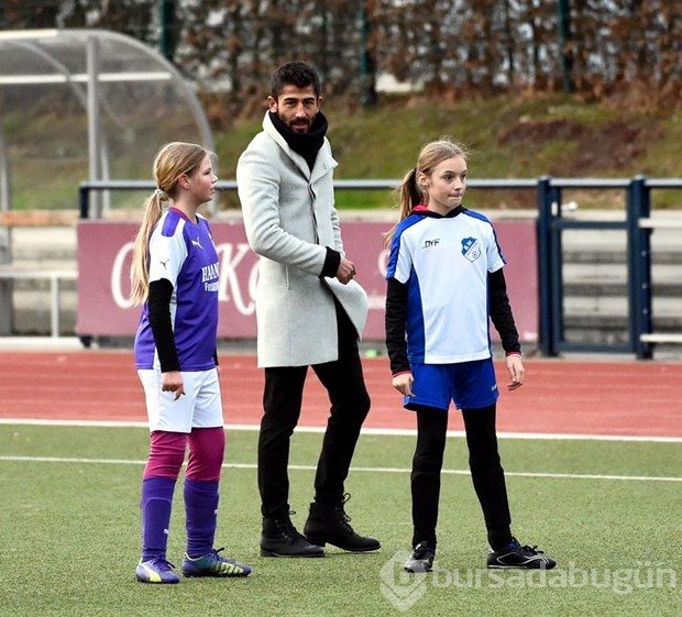 Türk futbolcu "kadın hakem" cezası