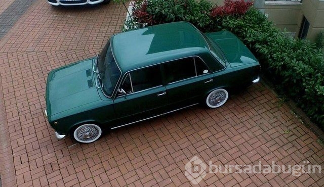 Ünlülerin servet değerindeki otomobilleri