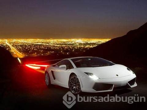 Ünlülerin servet değerindeki otomobilleri