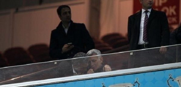 İbrahim Hacıosmanoğlu bu kez tribünde ağladı