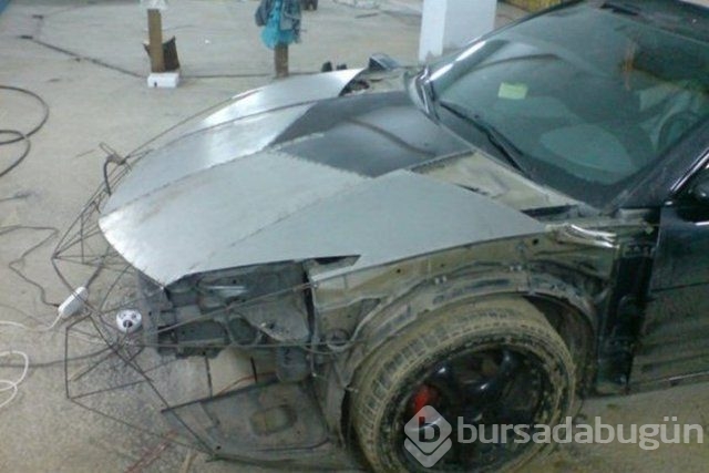 Evinde Lambhorgini Aventador yaptı!