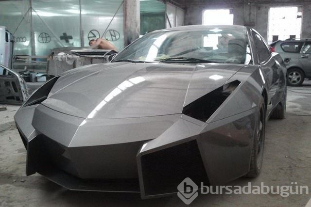 Evinde Lambhorgini Aventador yaptı!