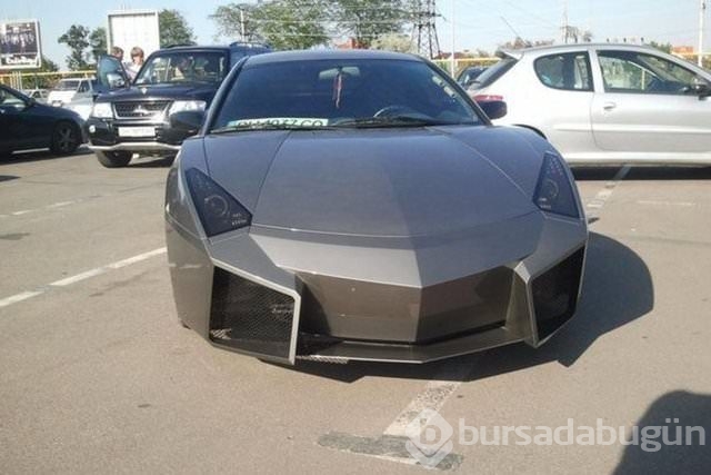Evinde Lambhorgini Aventador yaptı!