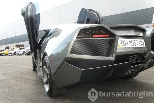 Evinde Lambhorgini Aventador yaptı!