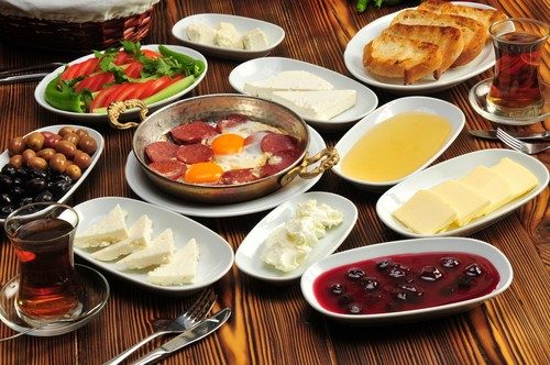 Sabahları yorgun kalkmanızın 9 sebebi