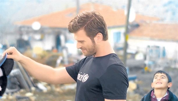 Kıvanç Tatlıtuğ 1 milyon imza toplayacak!
