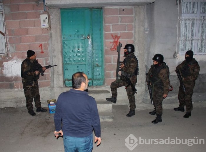 Adana'da kaçakçılık operasyonu