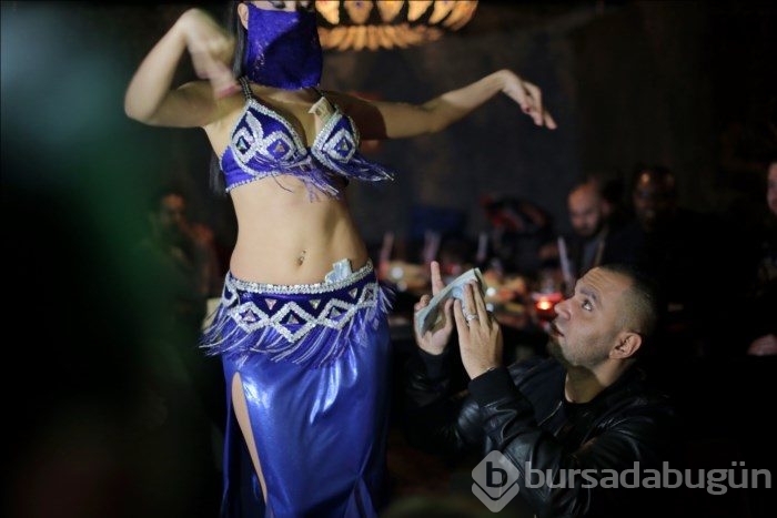 Dansözlere 10 bin dolar
