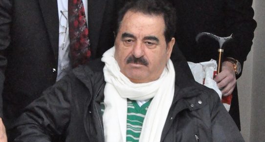 ''Eleştiri değil hakaret!''