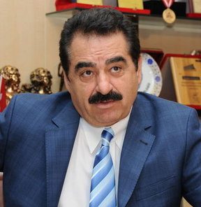 ''Eleştiri değil hakaret!''