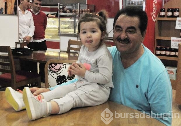 ''Eleştiri değil hakaret!''