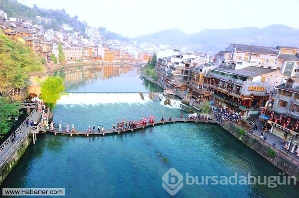 Su kanalları etrafındaki inanılmaz hayatlar