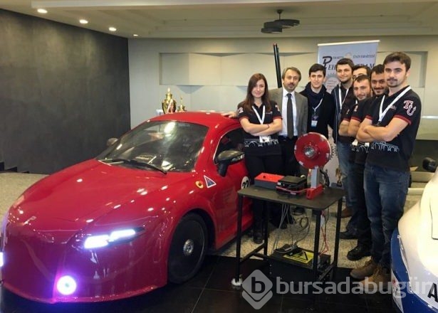 Cumhurbaşkanı Erdoğan elektrikli aracı beğendi