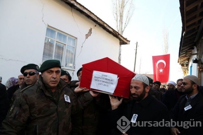 Şehit polis son yolculuğuna uğurlandı