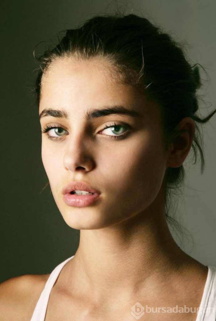Taylor Hill: Lisede kimse beni beğenmezdi