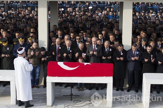 Şehit babaya son veda
