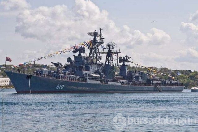 Rusya Suriye'ye yerleşiyor!