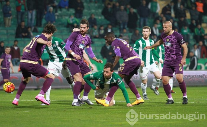 Bursaspor - Osmanlıspor maçından kareler	