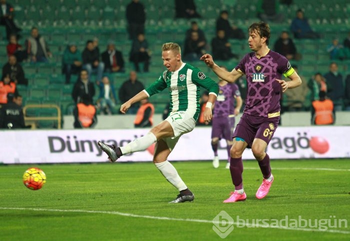 Bursaspor - Osmanlıspor maçından kareler	