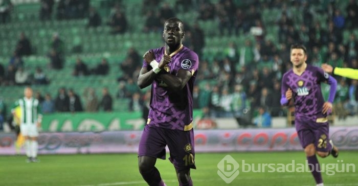 Bursaspor - Osmanlıspor maçından kareler	