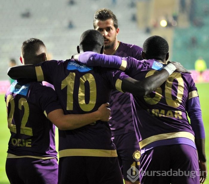 Bursaspor - Osmanlıspor maçından kareler	