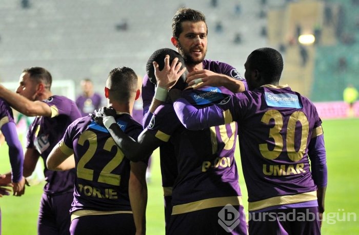 Bursaspor - Osmanlıspor maçından kareler	